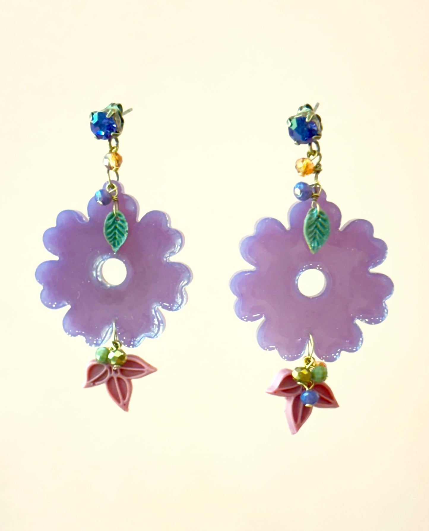 Pendientes flor lila P-34-154