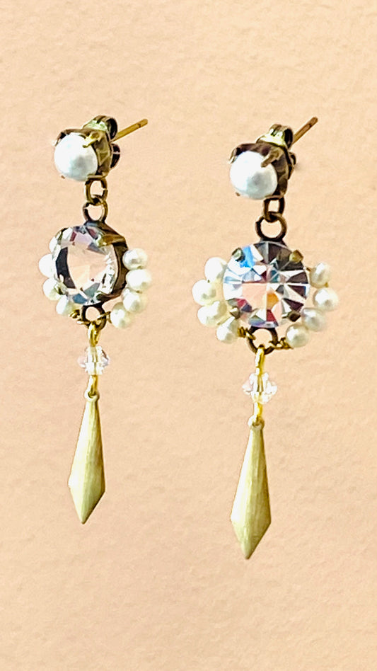 Pendientes de cristal y perlas. P-32-84